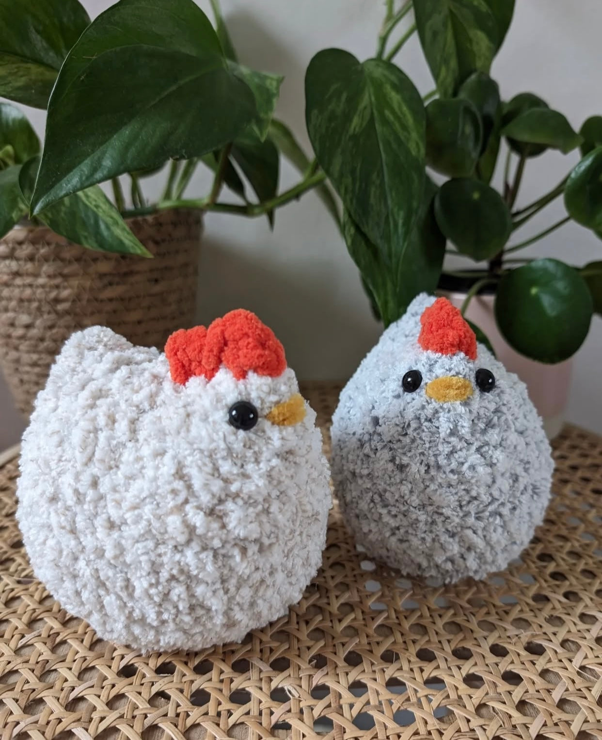 Cluckie the Farm Chicken Pattern
