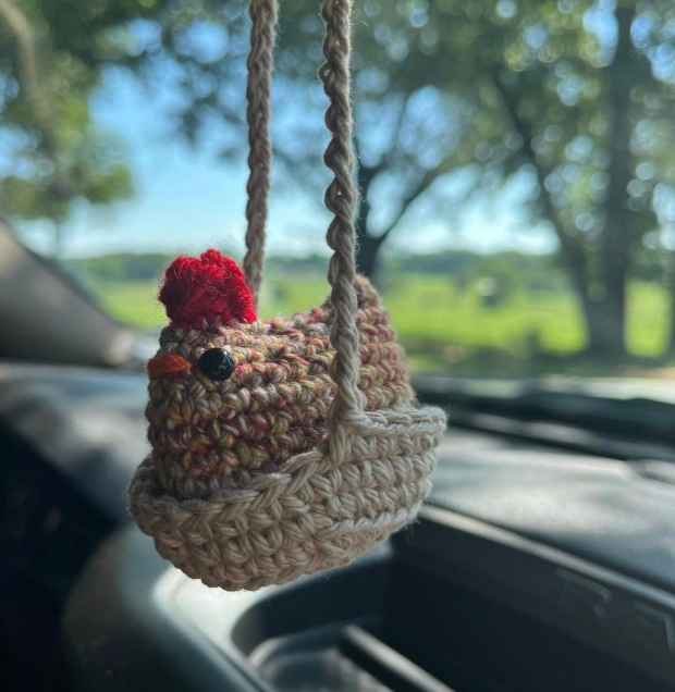 Hanging Chicken Crochet Pattern